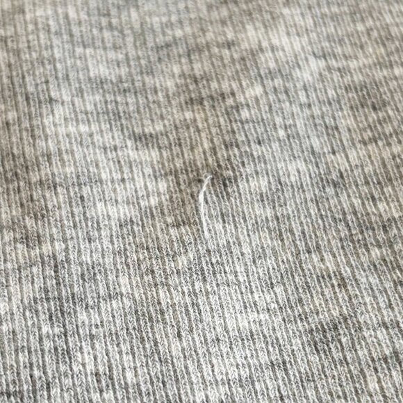 ALO Yoga Gray Tank Top - Picture 11 of 12